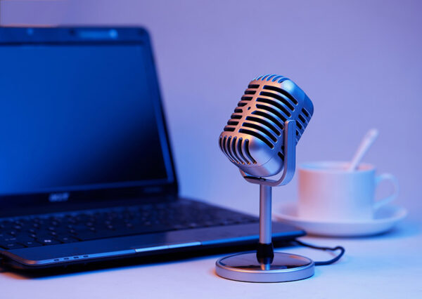 Crea tu podcast y comienza a ganar dinero